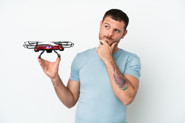 Jaki dron kupić, by dobrze spełniał Twoje oczekiwania?