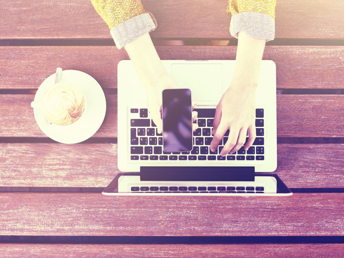 Content marketing – jak tworzyć angażujące treści online, które przyciągają i konwertują